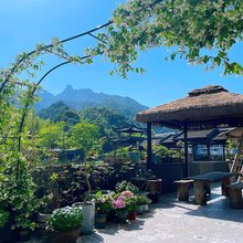 三清山溪畔山院(金沙索道店)