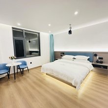 楚雄安曼里酒店