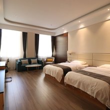 百年商务宾馆(哈尔滨会展中心海河东路地铁站店)