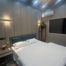 夜宴酒店(东西湖店)