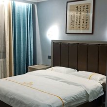 伊吾威士假日酒店