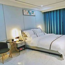 光山花叶酒店
