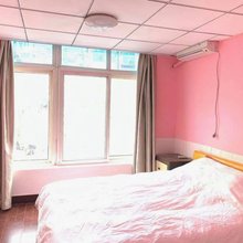 雅典娜公寓(青岛人民路商业广场店)