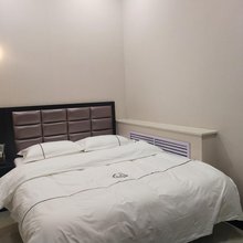 长子斯雅快捷酒店