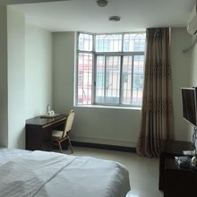 英德华盛旅馆
