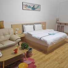 栖霞7+1商务宾馆