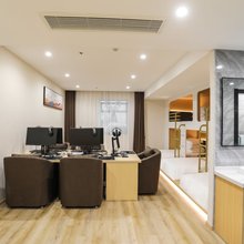 雷克顿电竞酒店(港澳广场店)