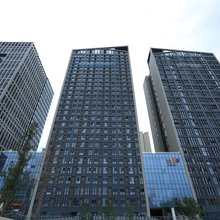 斯维尔度假公寓(青岛丽达茂埠西地铁站店)