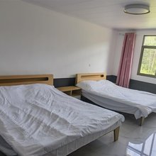 广元垭垭上向家大院