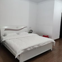 月亮湾酒店
