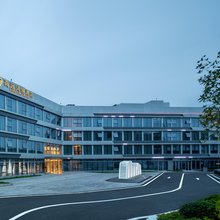 高远凤翎酒店