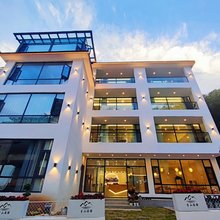 栾川半山溪语民宿(老君山中灵索道店)