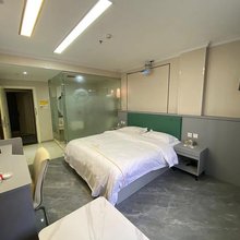 燕巢青年公寓(汕头潮阳高铁站店)