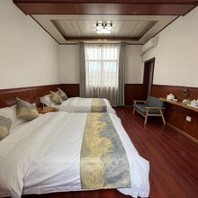 大理市通达民宿(潘溪S弯店)