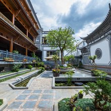 鹤庆华海民宿(新华村草海湿地店)