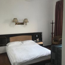 盈江腾龙阁宾馆