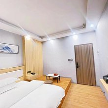 乌金美宿