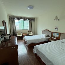 林芝忆江南商务宾馆