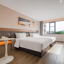 云朵酒店(绍兴鲁迅故里景区店)