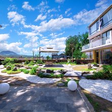 山里有屋设计师温泉度假美宿(和顺古镇店)