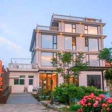 且慢民宿(嵊泗基湖沙滩景区店)