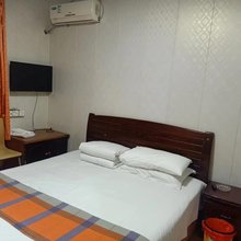 育红宾馆(东海步行街高铁站店)