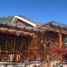 鹊巢·白云度假山庄