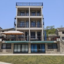 久临静舍(洞下沙滩景区店)