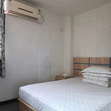 四季旅馆(玉龙路地铁站店)