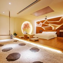 汲玉艺术酒店(武汉光谷广场店)