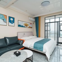 南宁汇龙·成惠苑精品公寓(相思小镇店)
