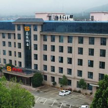 登封盛盈酒店