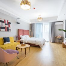 宝拉精选公寓(武汉香港路店)