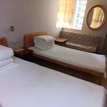同福旅馆(滨湖医院地铁站店)
