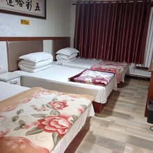 黑马河蓝天假日宾馆