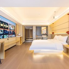 兰州逸居智慧公寓(万达广场店)