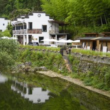 狮石温泉居
