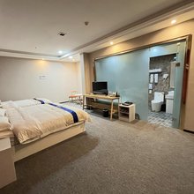 月心酒店(邻水宏帆店)