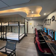 爱特电竞酒店(苏宁广场店)