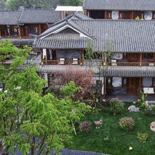 普者黑兮院云上彝居汤泉度假酒店