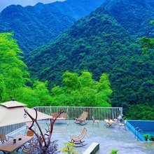 万民山庄(临安白马崖景区店)