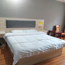 南昌华宏商务宾馆(沁园路店)