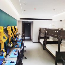 花垣赛博电竞酒店