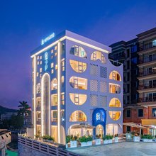 卡萨风情民宿(较场尾店)
