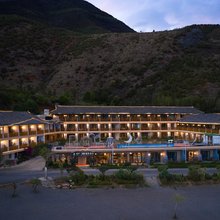 泸沽湖美庐·湖畔天空之镜度假酒店