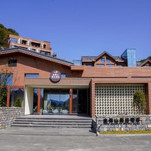 金佛山假日酒店