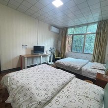 鼎力旅馆