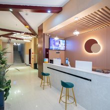仁怀花样酒店(茅台医院店)