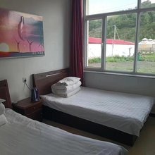 翁牛特旗源霖旅游民宿