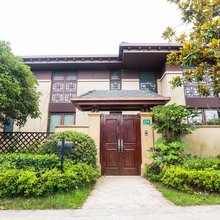 九顺别墅(崇明森林公园店)